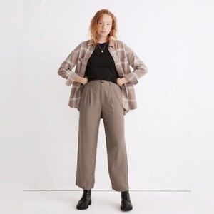 Barroway Wide Legged Cropped Pants in Coastal Granite in size 0